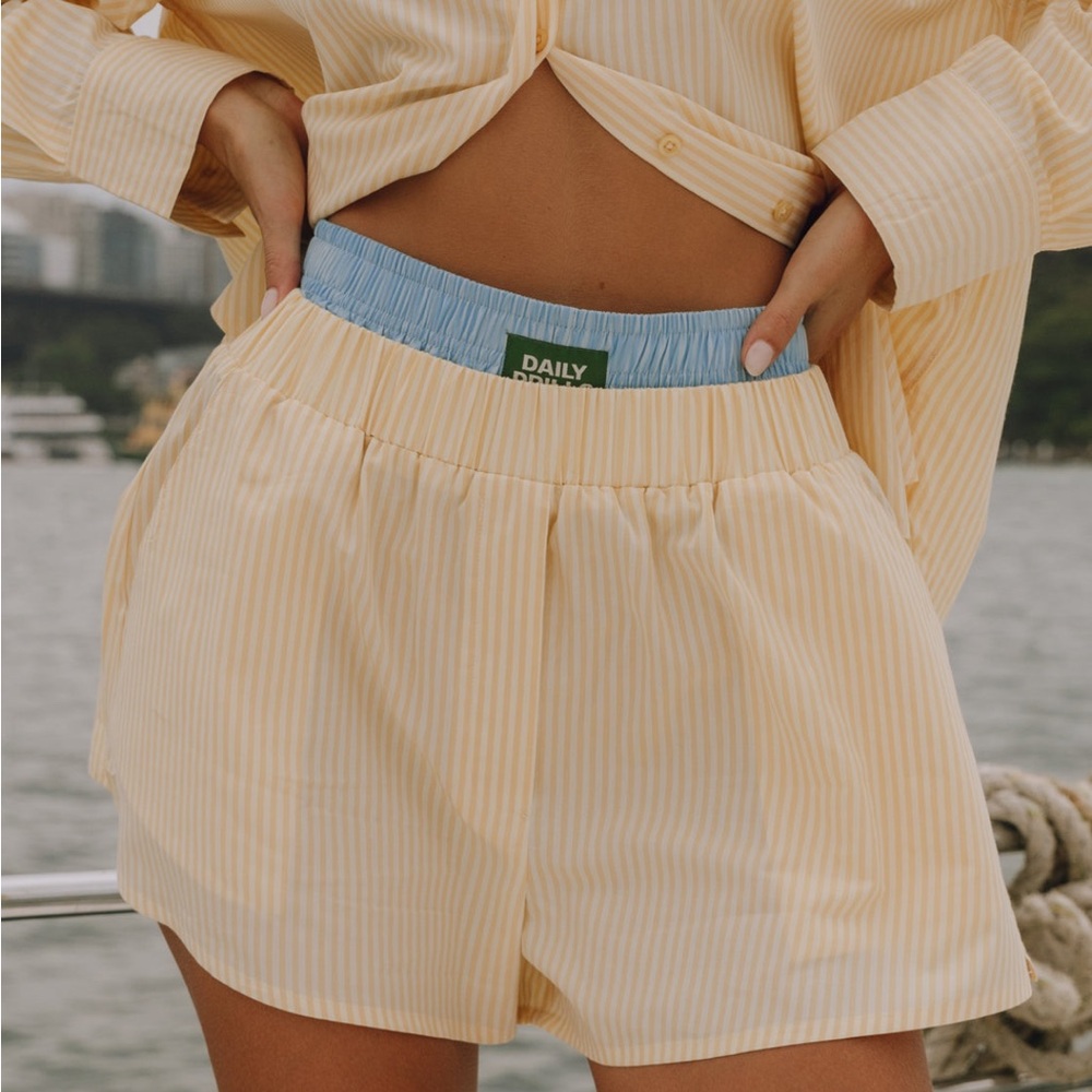 Daily Drills - SOLD OUT - NWT - Poplin Double Band Resort Shorts